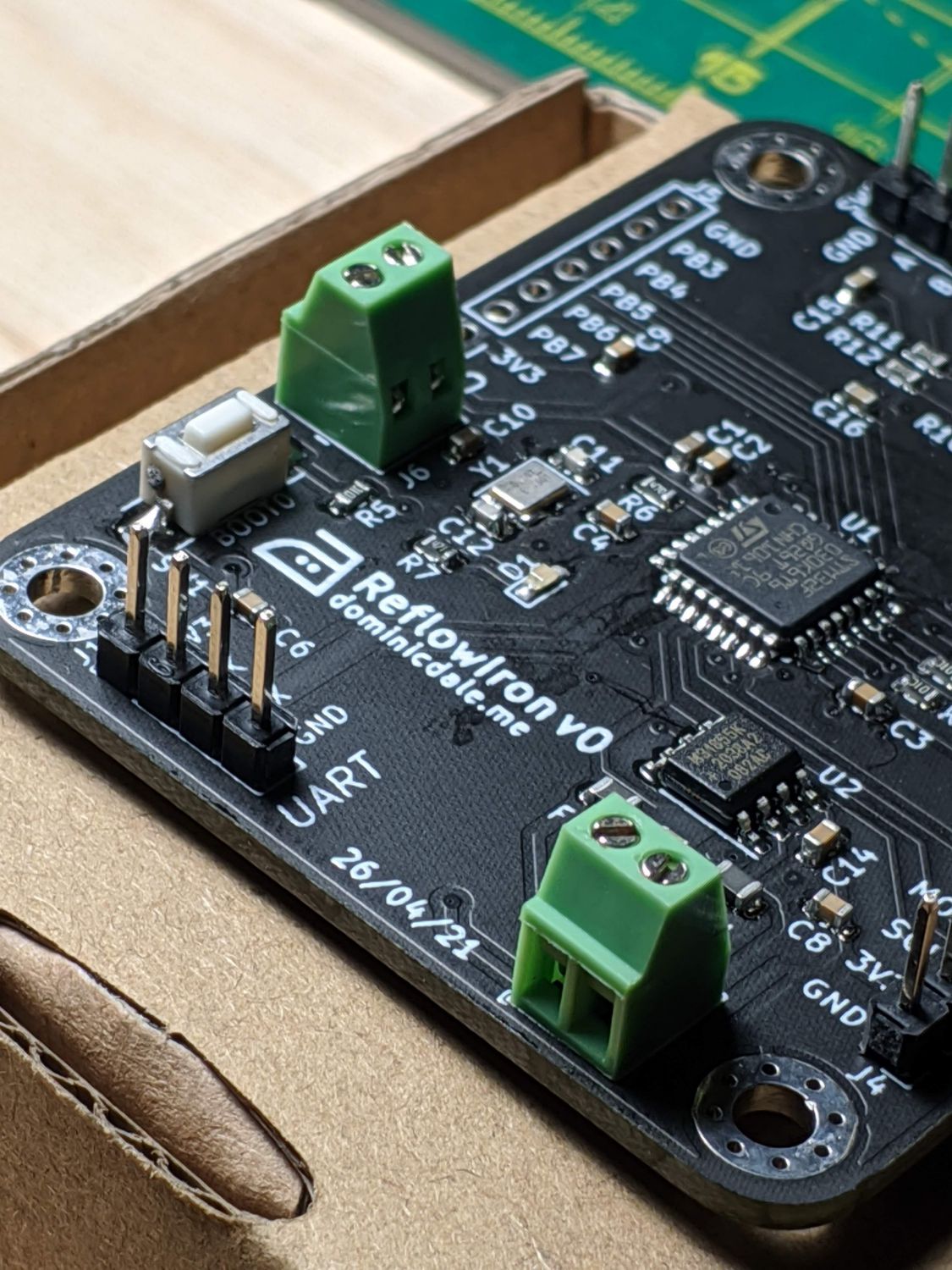ReflowIron STM32 based hot plate controller Dominic Dale